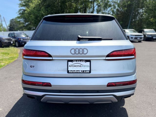 2025 Audi Q7 Premium Plus 55 TFSI quattro w/ Black Optic Pkg & B&O - 22914627 - 3