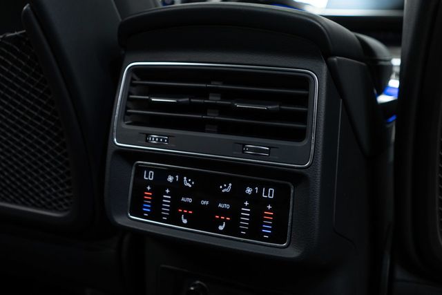 2025 Audi Q7 Prestige 55 TFSI quattro - 23082005 - 14