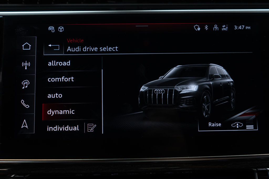 Audi Q7 photo 30