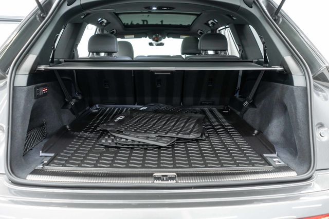 2025 Audi Q7 Prestige 55 TFSI quattro - 23082005 - 38