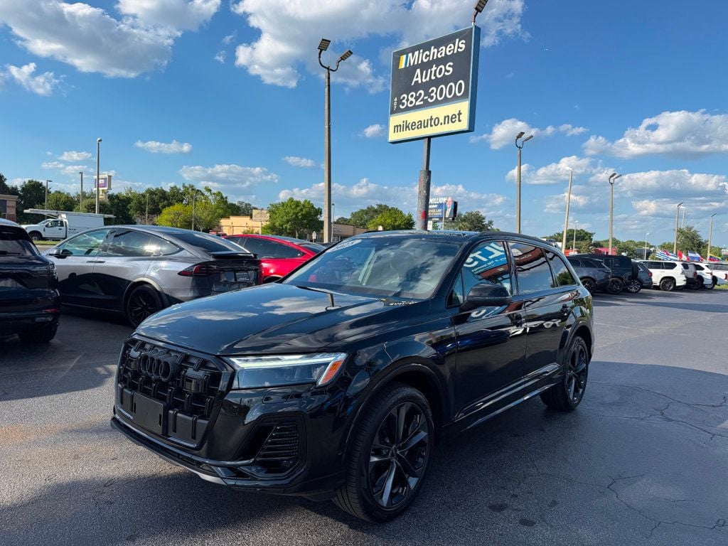 2025 Audi Q7 *Q7 PREMIUM PLUS55 AWD**EXECUTIVE PACKAGE**BLACK OPTIC PACKAGE** - 23021791 | Video 1