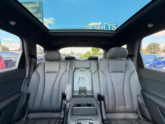 2025 Audi Q7 *Q7 PREMIUM PLUS55 AWD**EXECUTIVE PACKAGE**BLACK OPTIC PACKAGE** - 23021791 - 17