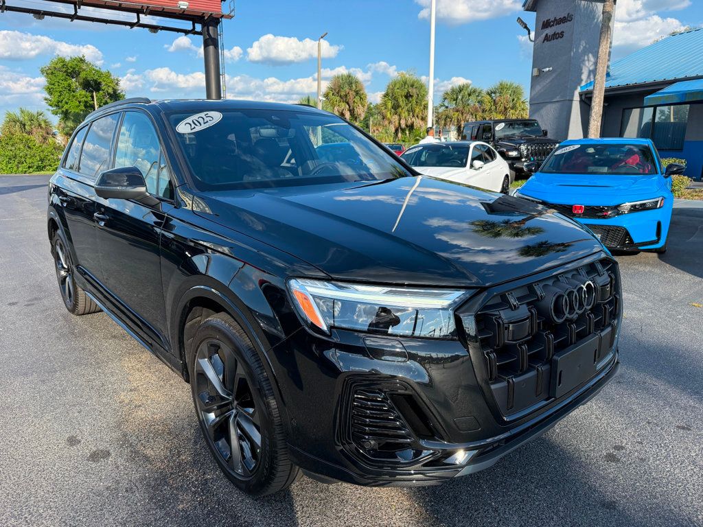 2025 Audi Q7 *Q7 PREMIUM PLUS55 AWD**EXECUTIVE PACKAGE**BLACK OPTIC PACKAGE** - 23021791 - 2