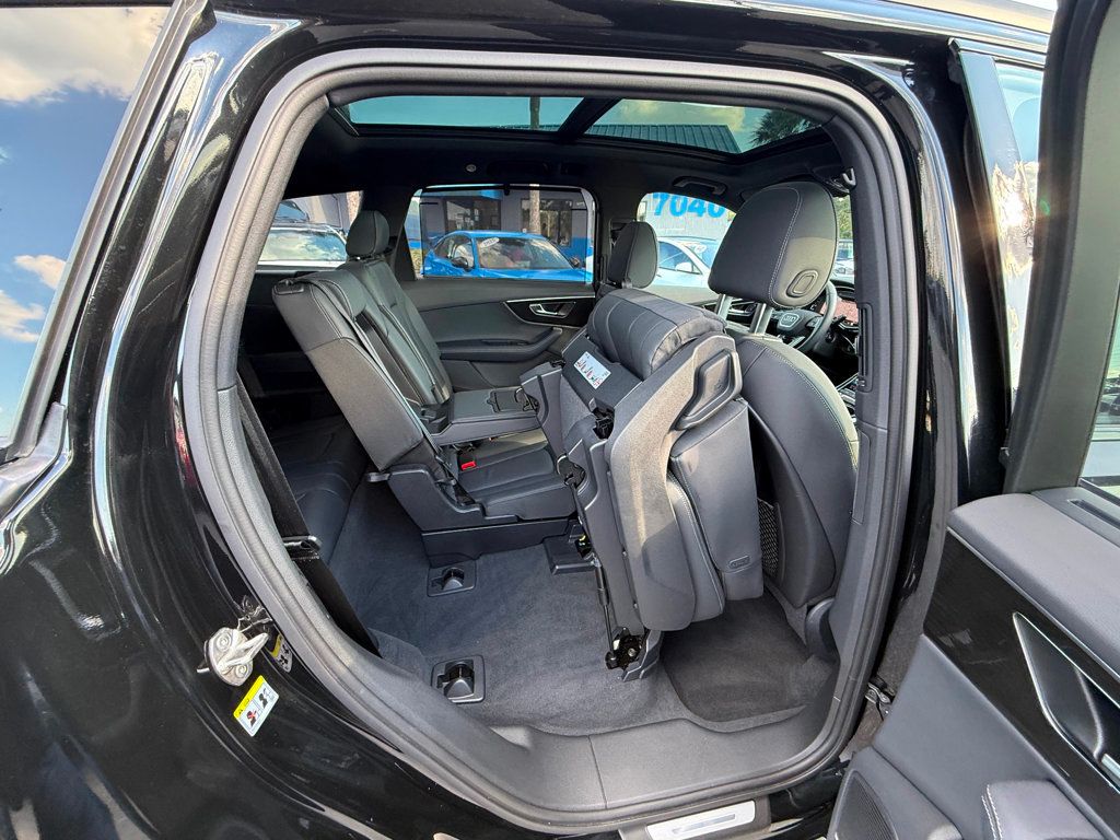 2025 Audi Q7 *Q7 PREMIUM PLUS55 AWD**EXECUTIVE PACKAGE**BLACK OPTIC PACKAGE** - 23021791 - 36