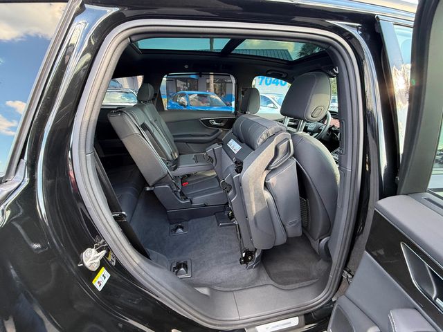 2025 Audi Q7 *Q7 PREMIUM PLUS55 AWD**EXECUTIVE PACKAGE**BLACK OPTIC PACKAGE** - 23021791 - 36