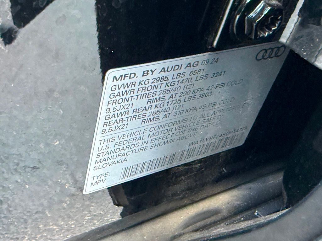 2025 Audi Q7 *Q7 PREMIUM PLUS55 AWD**EXECUTIVE PACKAGE**BLACK OPTIC PACKAGE** - 23021791 - 50