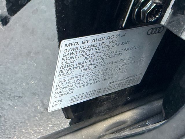 2025 Audi Q7 *Q7 PREMIUM PLUS55 AWD**EXECUTIVE PACKAGE**BLACK OPTIC PACKAGE** - 23021791 - 51