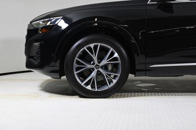 2025 Audi Q8 55 Premium - 22945474 - 22