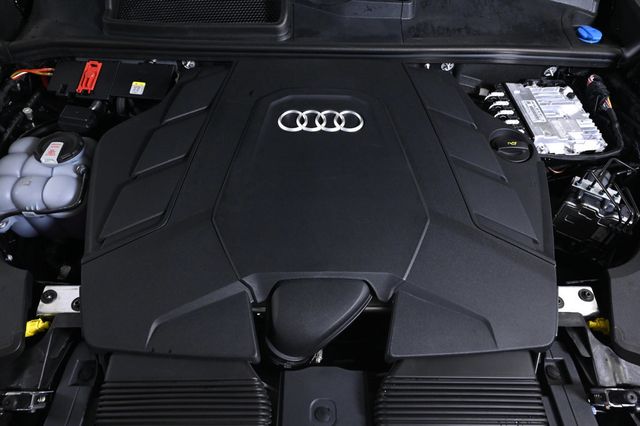 2025 Audi Q8 55 Premium - 22972124 - 21