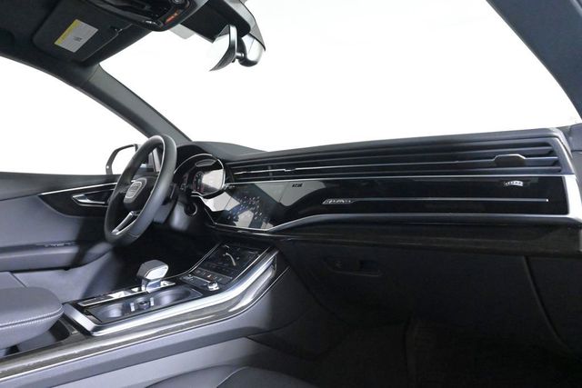 2025 Audi Q8 55 Premium - 23021830 - 14