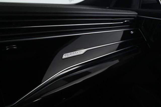 2025 Audi Q8 55 Premium - 23021830 - 18