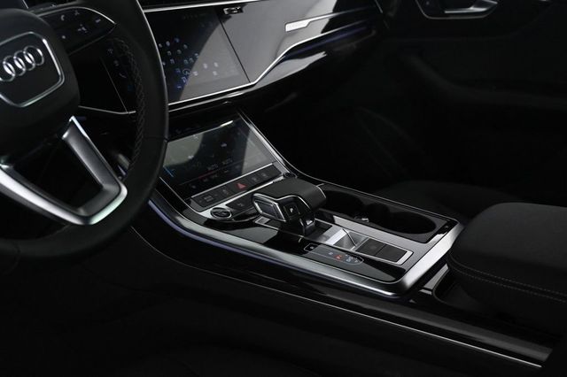 2025 Audi Q8 55 Premium - 23021830 - 19
