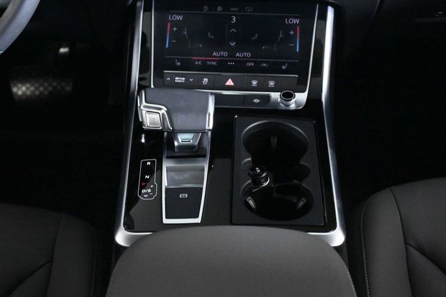 2025 Audi Q8 55 Premium - 23026029 - 13