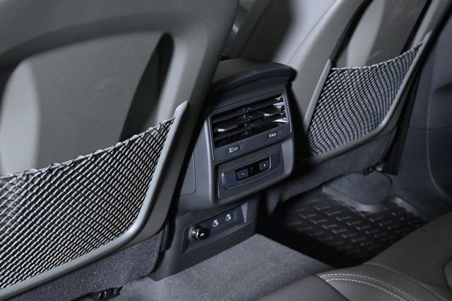 2025 Audi Q8 55 Premium - 23026029 - 17