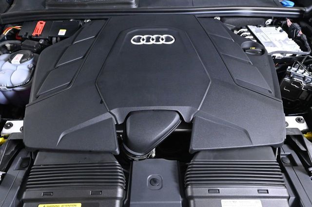 2025 Audi Q8 55 Premium - 23026029 - 21