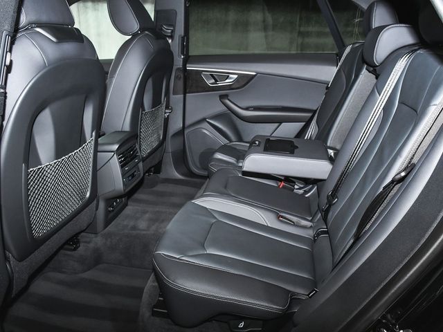 2025 Audi Q8 55 Premium - 22956762 - 52