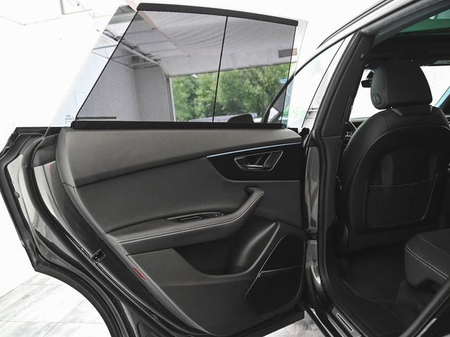 2025 Audi Q8 55 Premium Plus - 23055719 - 11