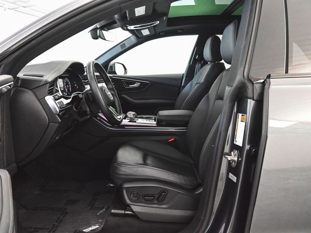 2025 Audi Q8 55 Premium Plus - 23055719 - 30