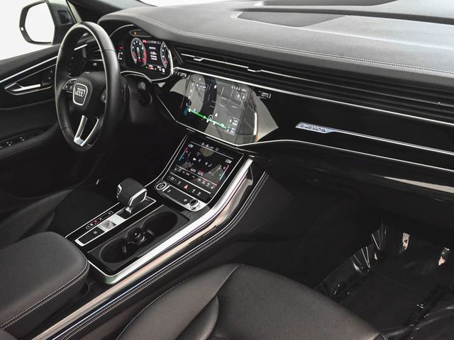 2025 Audi Q8 55 Premium Plus - 23055719 - 37