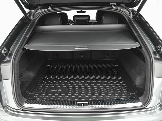 2025 Audi Q8 55 Premium Plus - 23055719 - 40
