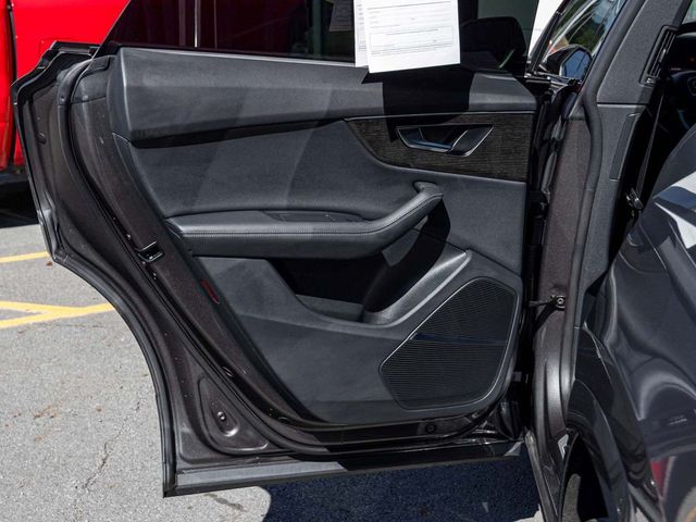 2025 Audi Q8 55 Premium Plus - 23083304 - 13