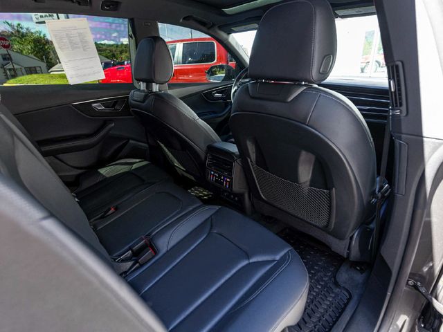 2025 Audi Q8 55 Premium Plus - 23083304 - 28