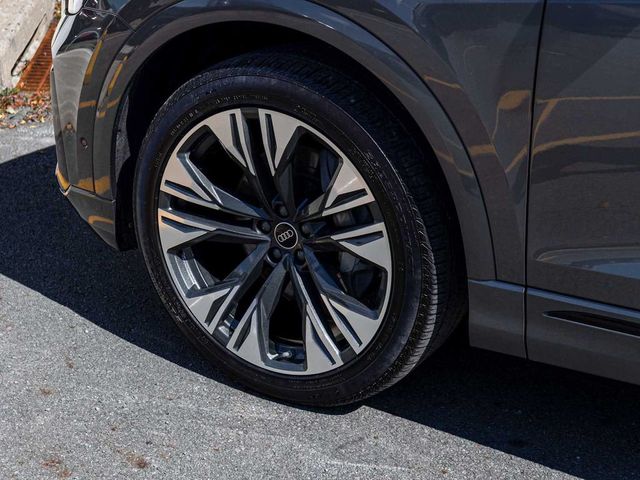 2025 Audi Q8 55 Premium Plus - 23083304 - 7