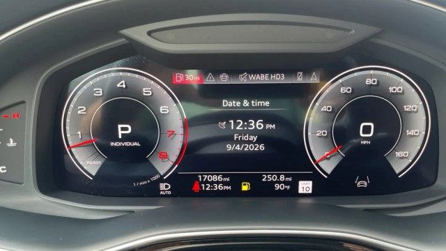 2025 Audi Q8 Premium Plus 55 TFSI quattro - 23072831 - 19