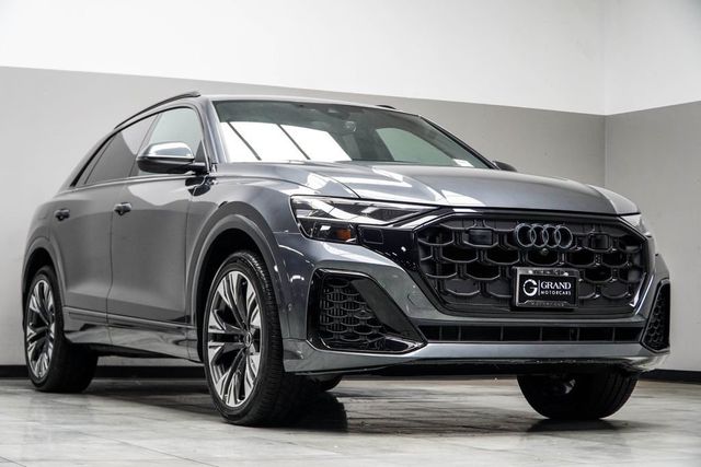 2025 Audi Q8 Premium Plus 55 TFSI quattro - 23001864 - 3