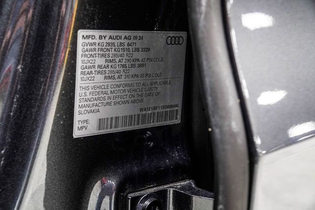 2025 Audi Q8 Premium Plus 55 TFSI quattro - 23001864 - 41