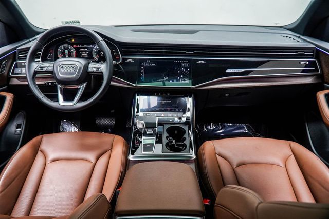 2025 Audi Q8 Premium Plus 55 TFSI quattro - 23001864 - 4