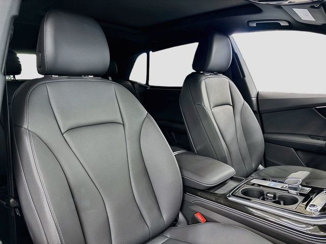 2025 Audi Q8 Premium Plus 55 TFSI quattro - 23058007 - 18