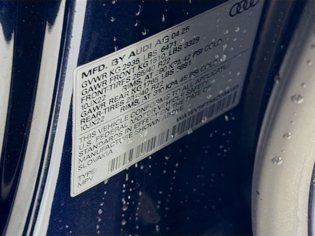 2025 Audi Q8 Premium Plus 55 TFSI quattro - 22995914 - 34