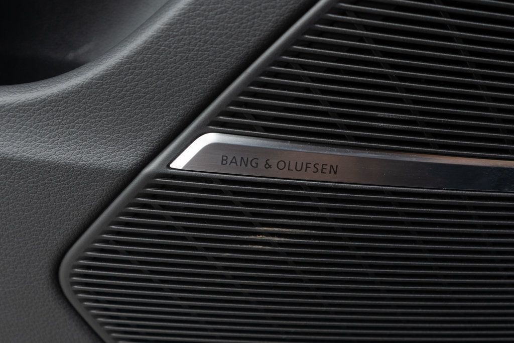 2025 Audi Q8 Prestige 55 photo 17