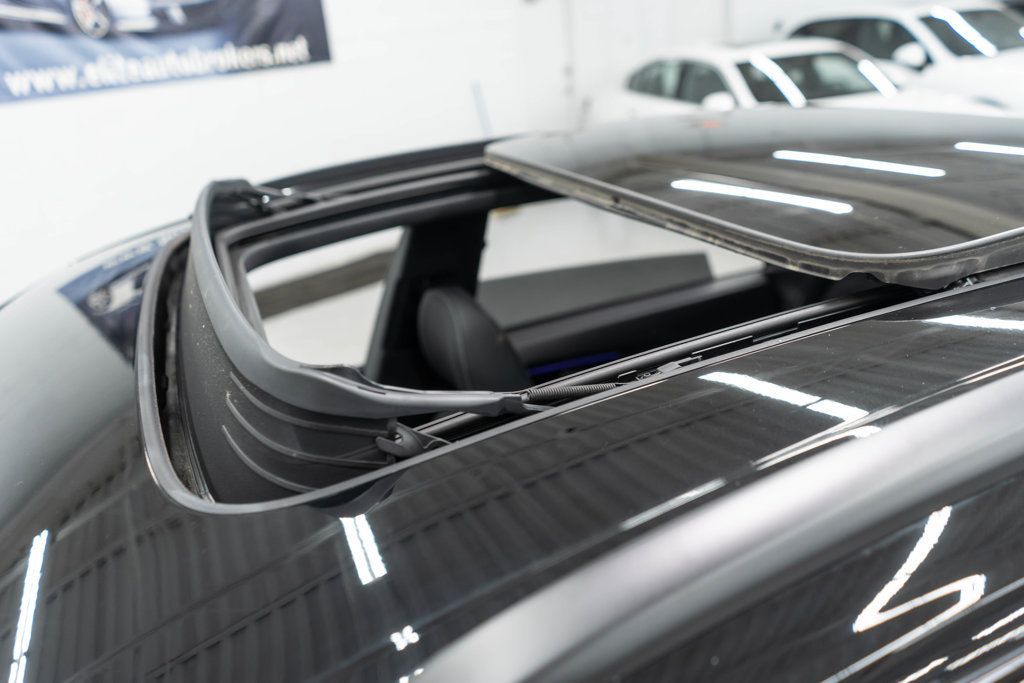 2025 Audi Q8 Prestige 55 photo 31