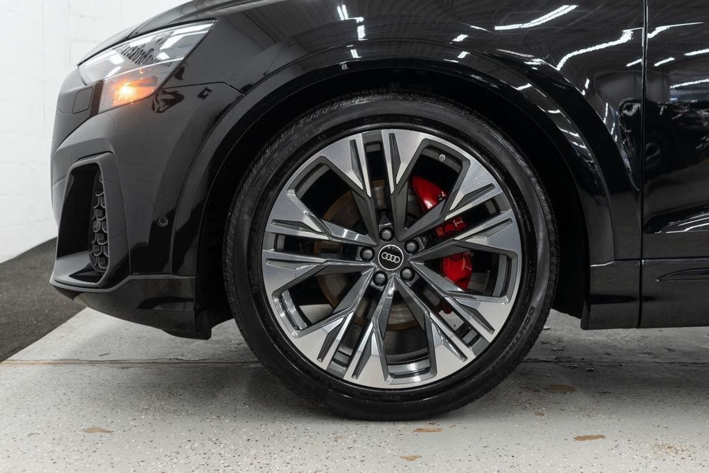 2025 Audi Q8 Prestige 55 photo 33