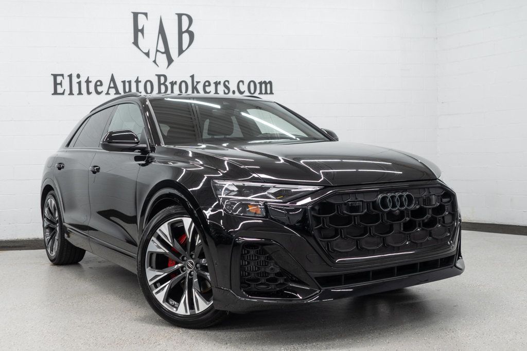 2025 Audi Q8 Prestige 55 photo 38