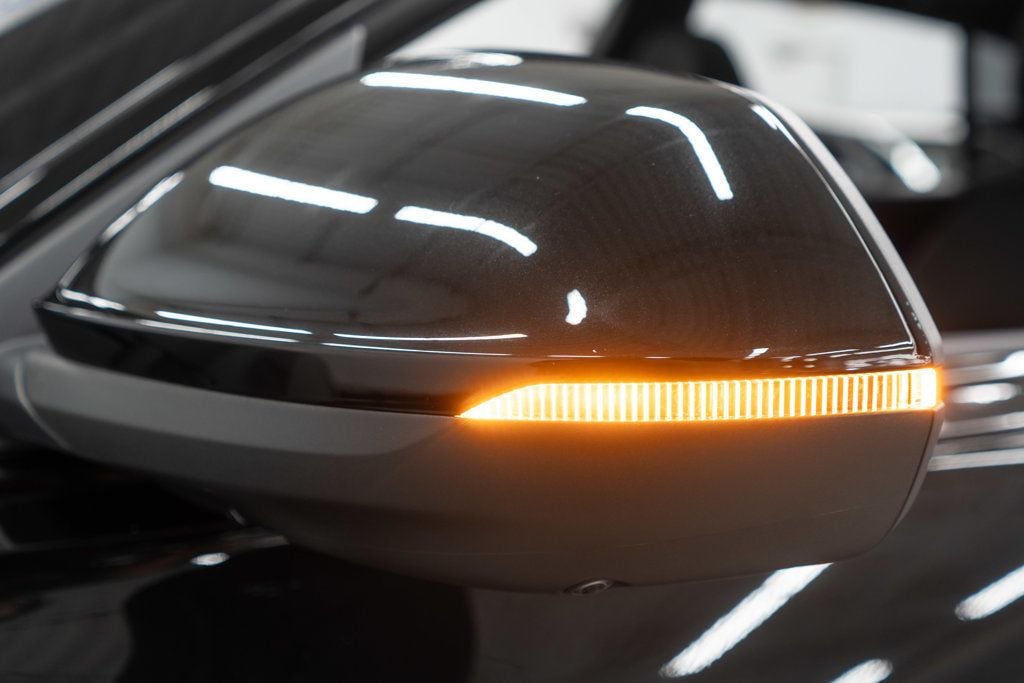 2025 Audi Q8 Prestige 55 photo 46
