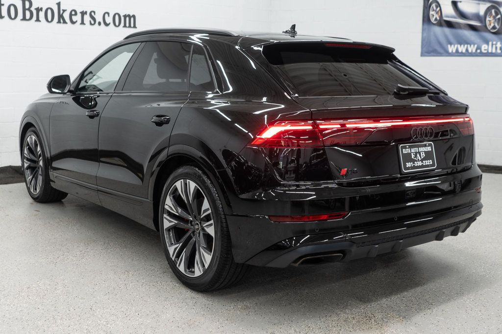 2025 Audi Q8 Prestige 55 photo 6