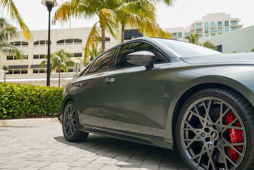 2025 Audi RS 3 Base photo 9