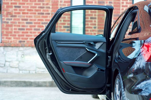 2025 Audi RS 3 RS3-DesignPkg/SonoPremiumAudio/CarbonAtlasInlays/PushButtonStart - 22970288 - 37