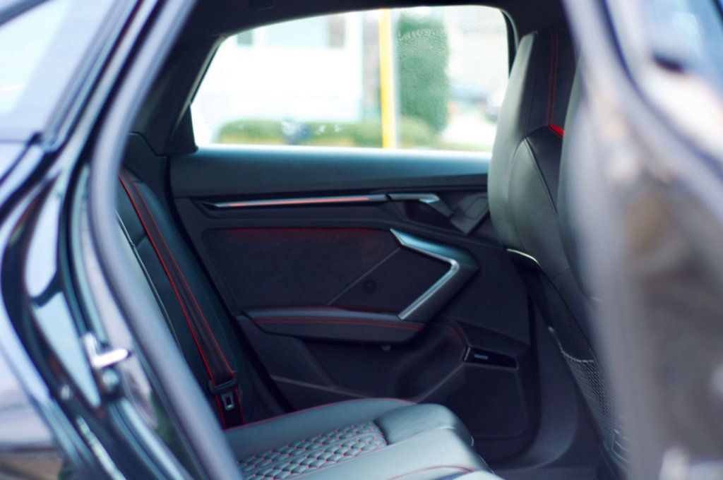 2025 Audi RS 3 RS3-DesignPkg/SonoPremiumAudio/CarbonAtlasInlays/PushButtonStart - 22970288 - 40