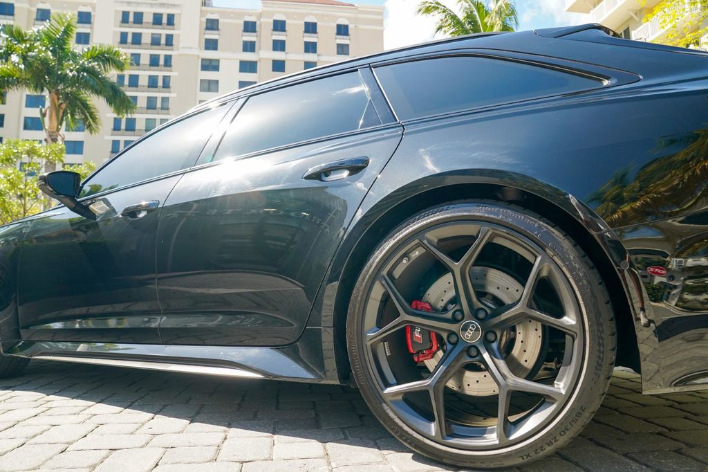 2025 Audi RS 6 Avant performance 4.0 TFSI quattro - 22936604 - 17