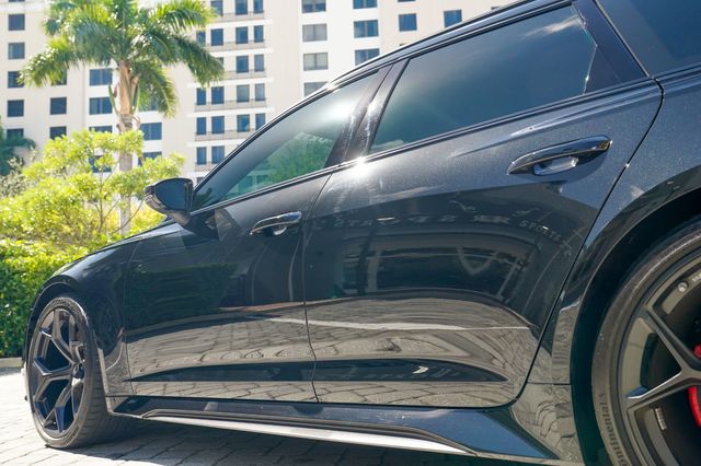 2025 Audi RS 6 Avant performance 4.0 TFSI quattro - 22936604 - 18