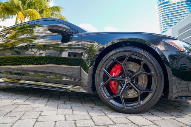 2025 Audi RS 6 Avant performance 4.0 TFSI quattro - 22936604 - 35