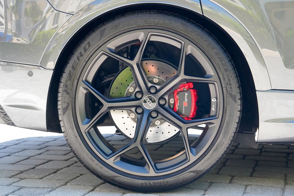 2025 Audi RS Q8 performance 4.0 TFSI quattro - 23062308 - 30
