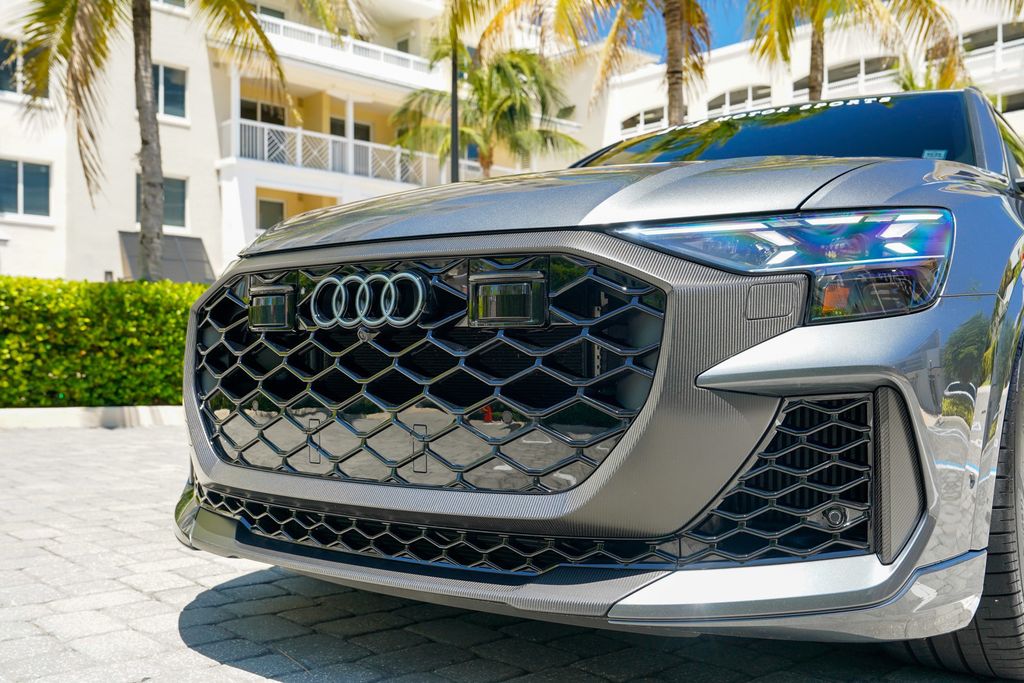 2025 Audi RS Q8 performance 4.0 TFSI quattro - 23062308 - 39