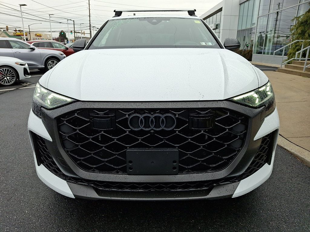 2025 Audi RS Q8 performance 4.0 TFSI quattro - 22961330 | Video 2