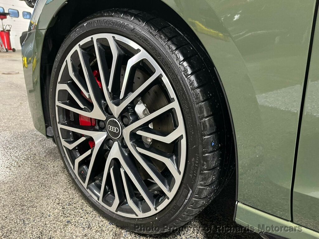 2025 Audi S3 Prestige 2.0 TFSI quattro - 22963436 - 11