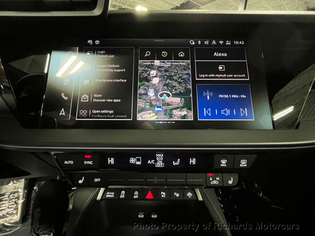 2025 Audi S3 Prestige 2.0 TFSI quattro - 22963436 - 31